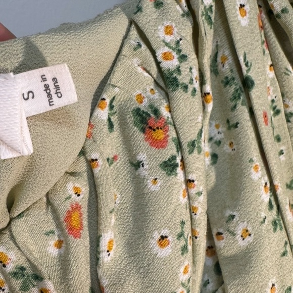 ASTR The Label Sage Ditsy Puff Sleeve Mini Dress – Size Small - Picture 4 of 6